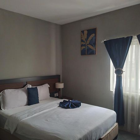 Euro Homes Hotel Accra Exterior foto