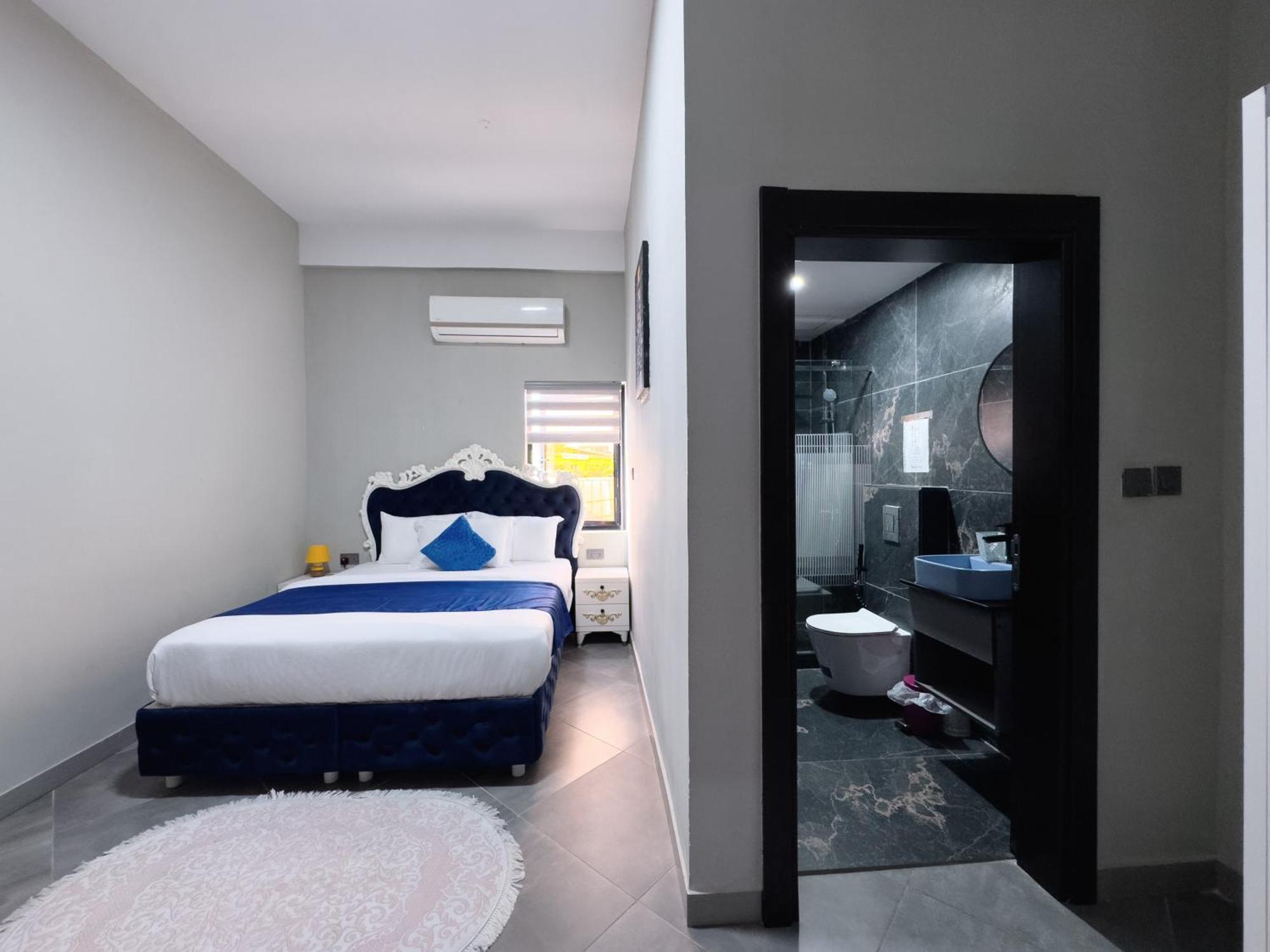 Euro Homes Hotel Accra Exterior foto