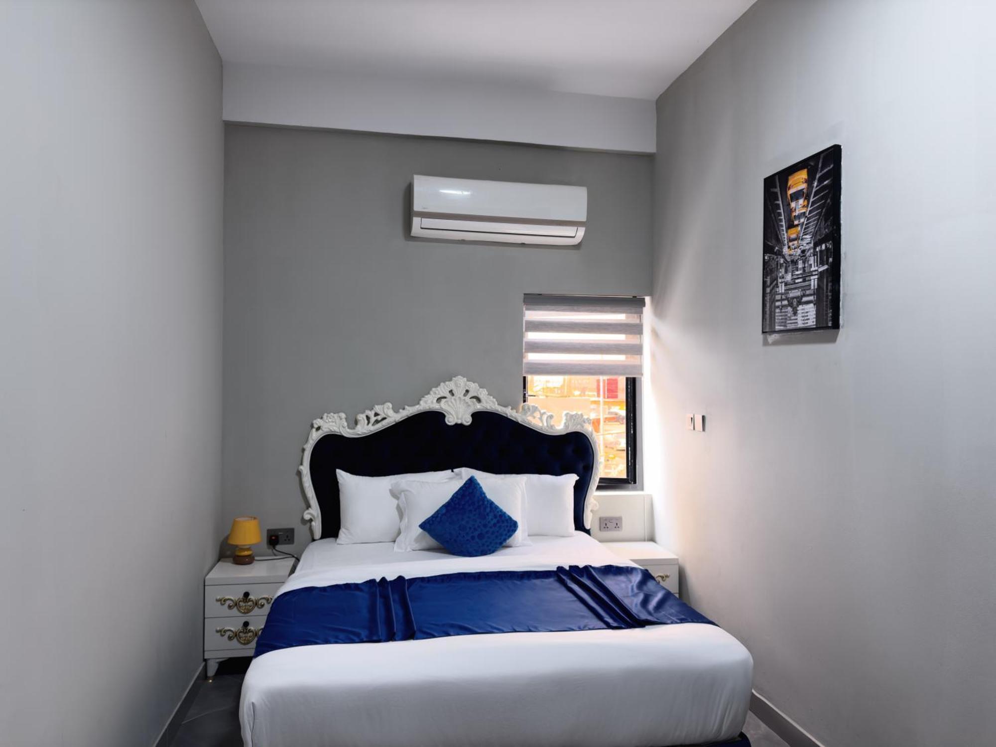 Euro Homes Hotel Accra Exterior foto